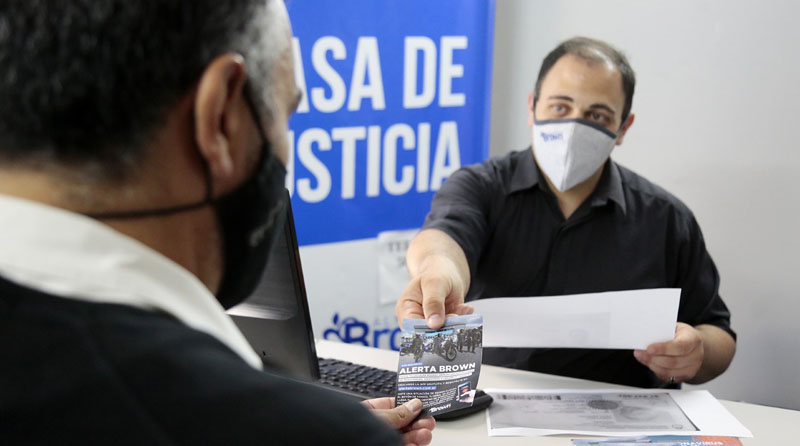 casa de justicia Brown